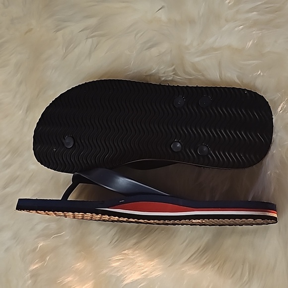 Slipper - Picture 6 of 9